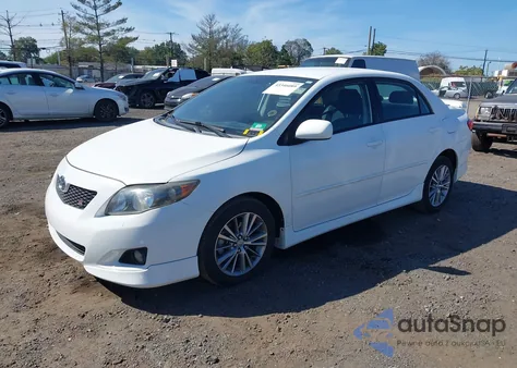 2010 Toyota Corolla S z USA, uszkodzony, nr VIN 1NXBU4EE8AZ276621